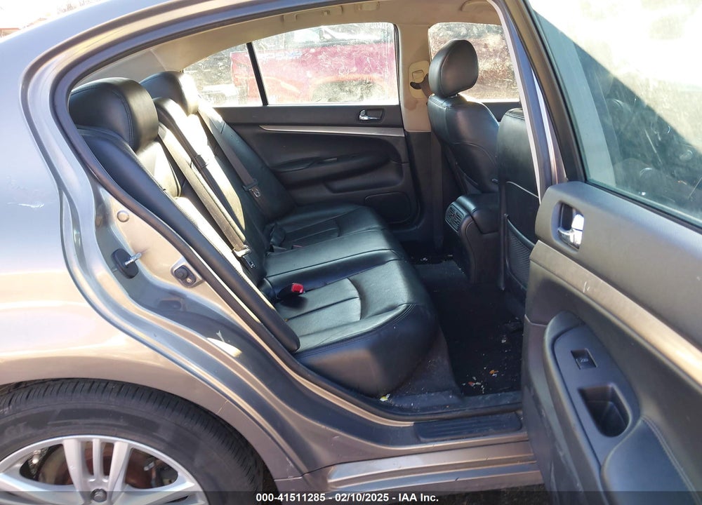 2010 INFINITI G37X VIN: JN1CV6AR5AM450156
