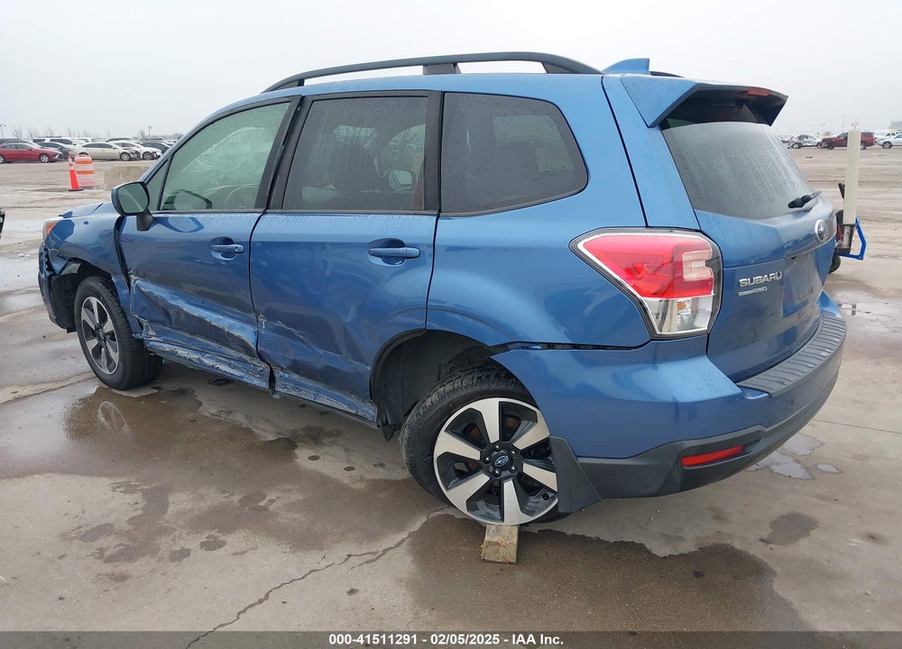 2018 SUBARU FORESTER 2.5I PREMIUM VIN: JF2SJAGCXJH533361