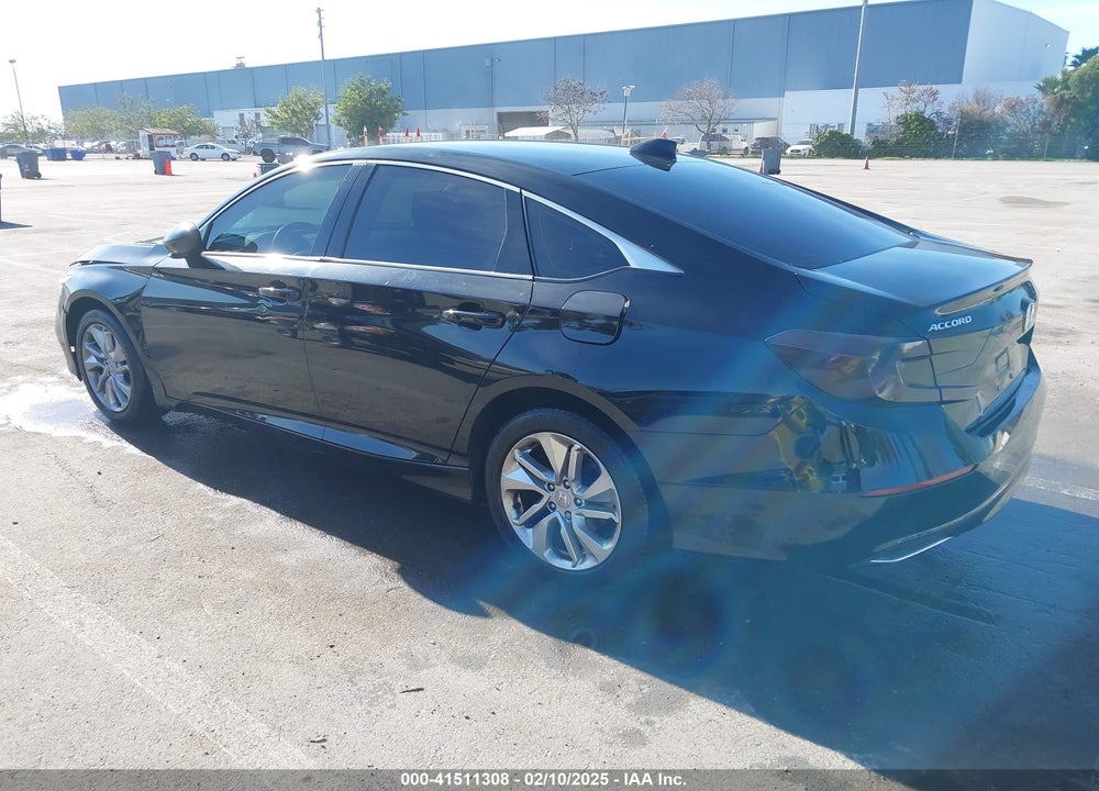 2018 HONDA ACCORD VIN: 1HGCV1F19JA120252