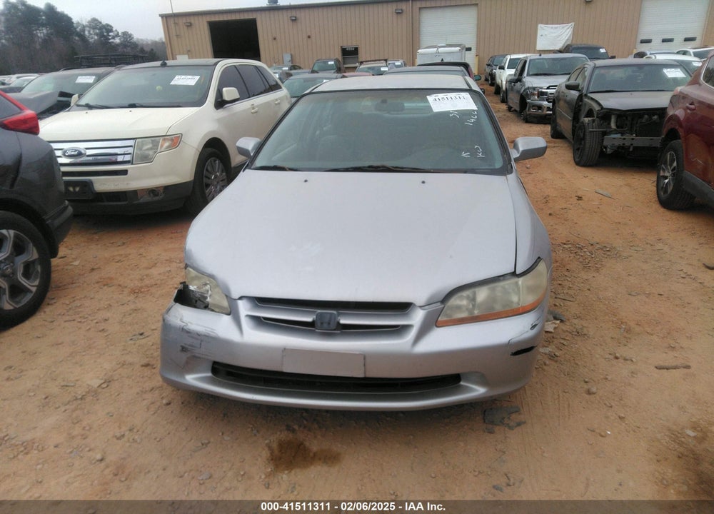 1998 HONDA ACCORD LX VIN: 1HGCG564XWA146684
