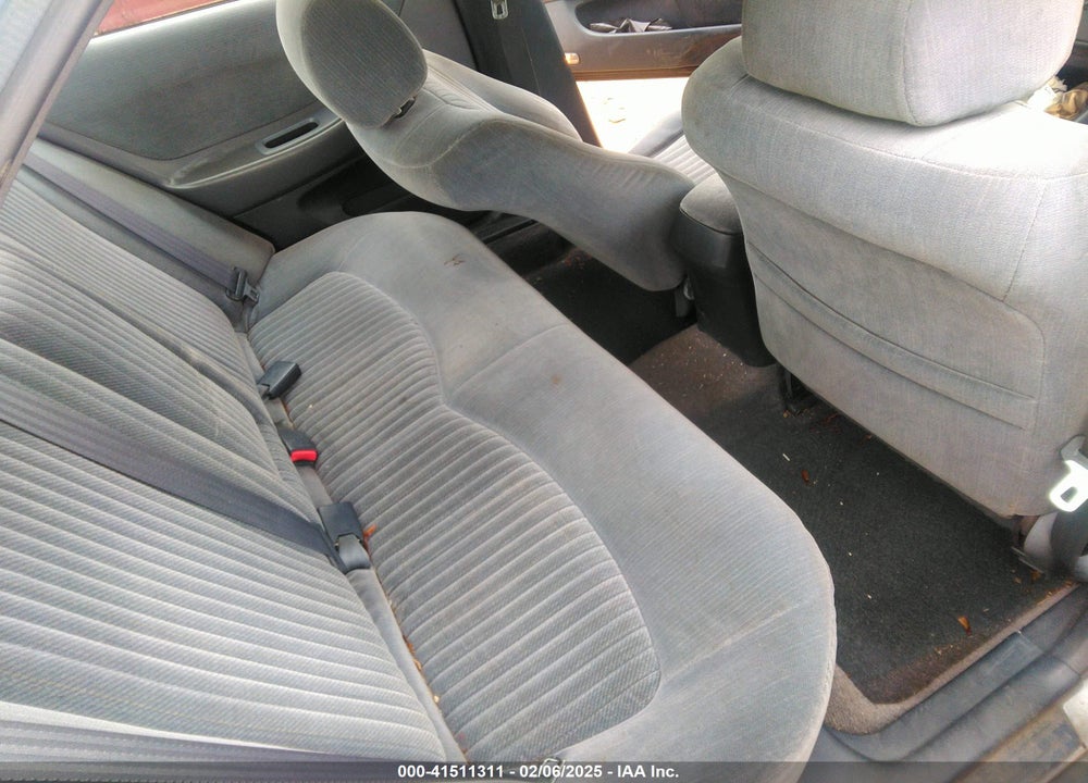 1998 HONDA ACCORD LX VIN: 1HGCG564XWA146684