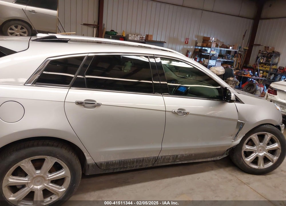 2015 CADILLAC SRX PERFORMANCE COLLECTION VIN: 3GYFNFE30FS556662