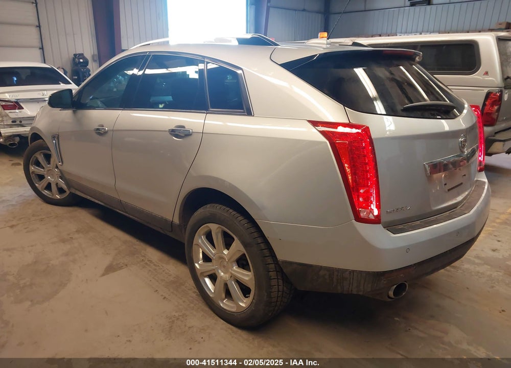 2015 CADILLAC SRX PERFORMANCE COLLECTION VIN: 3GYFNFE30FS556662