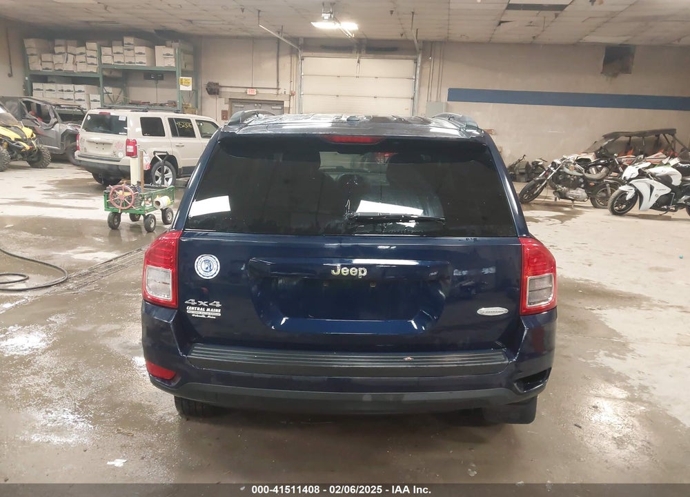 2012 JEEP COMPASS VIN: 1C4NJDEB8CD588277