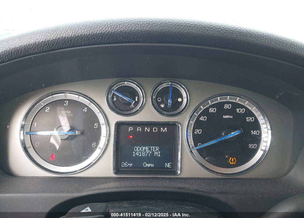 2011 CADILLAC ESCALADE ESV VIN: 1GYS4HEF8BR334696