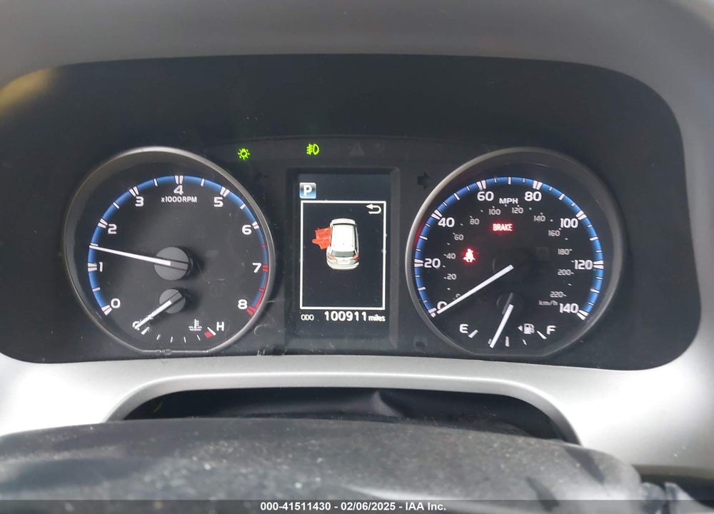 2017 TOYOTA RAV4 XLE VIN: 2T3RFREV4HW595506