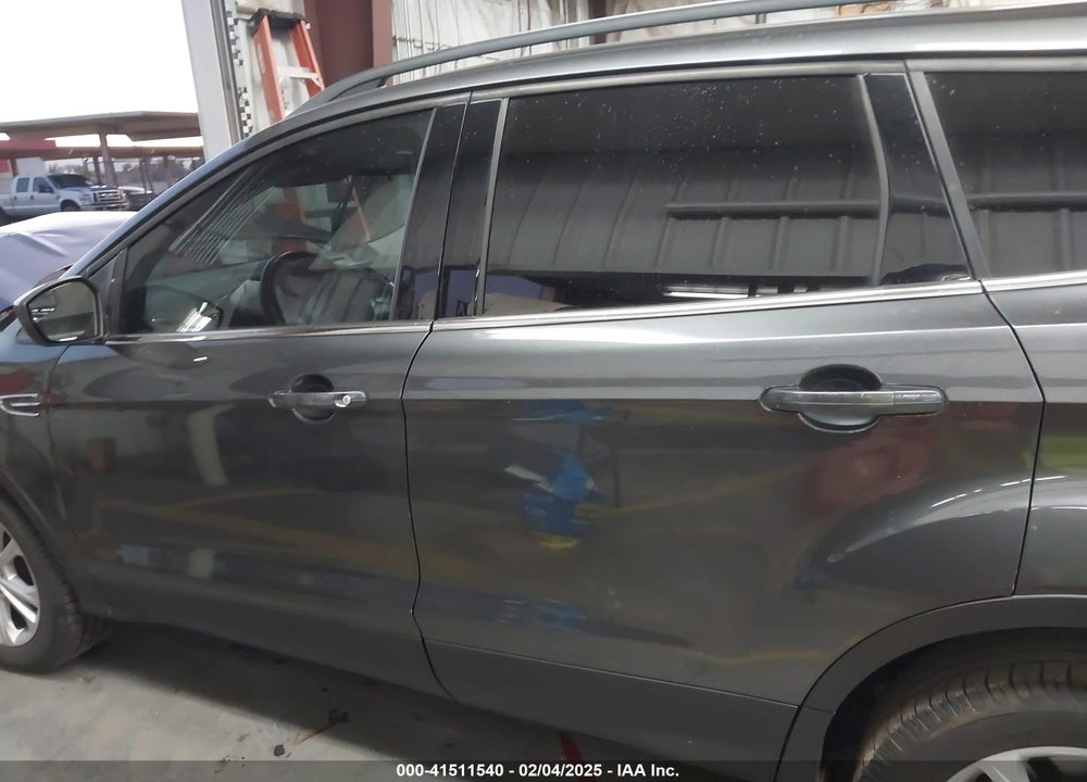 2018 FORD ESCAPE SEL VIN: 1FMCU0HD2JUD60143