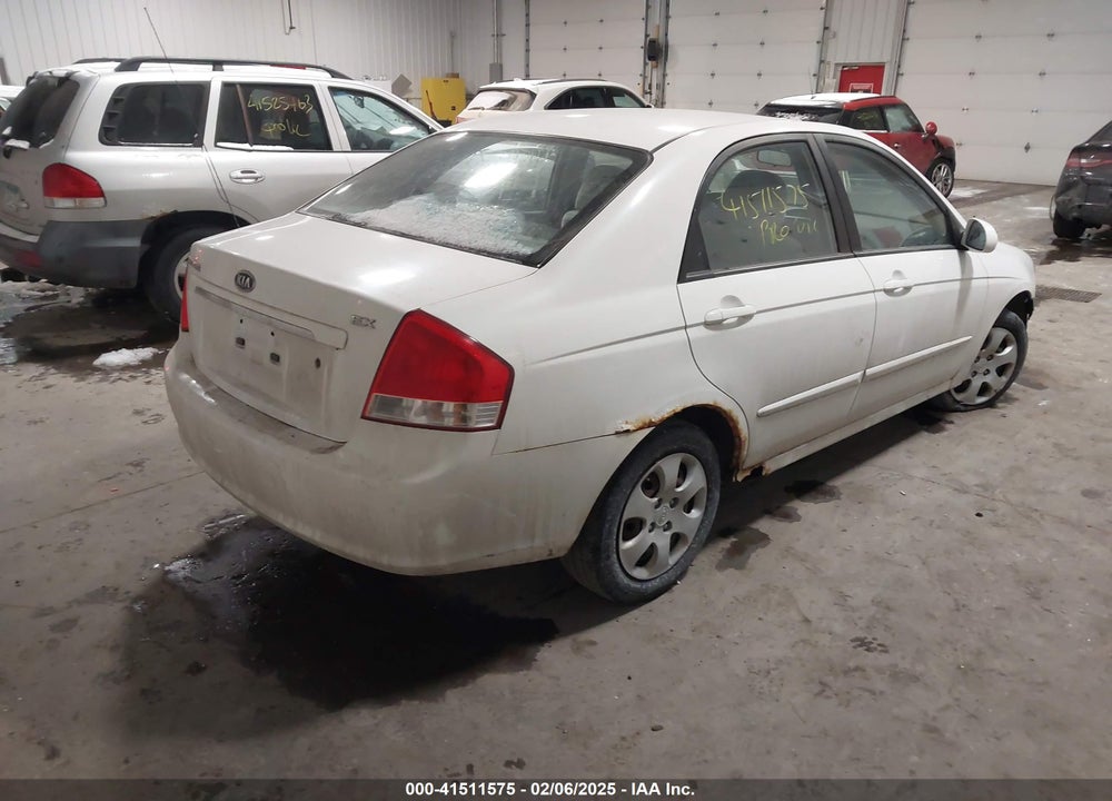 2008 KIA SPECTRA EX VIN: KNAFE122285580475