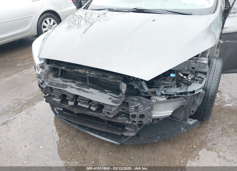 2016 FORD FOCUS S VIN: 1FADP3E26GL266520
