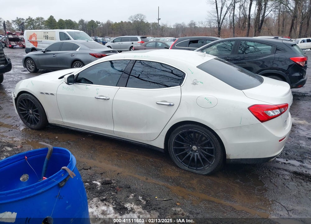 2014 MASERATI GHIBLI VIN: ZAM57RTA0E1106441