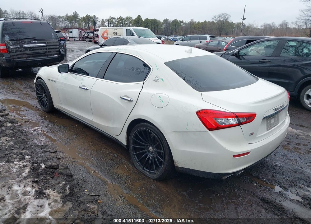 2014 MASERATI GHIBLI VIN: ZAM57RTA0E1106441