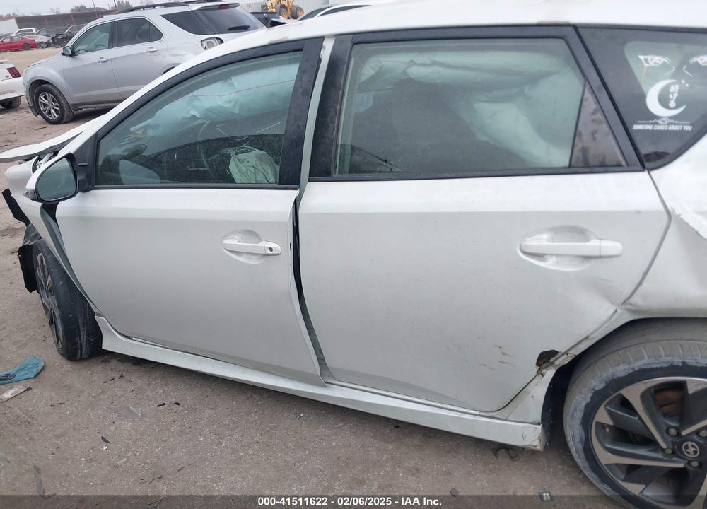 2016 TOYOTA SCION IM VIN: JTNKARJE1GJ515643