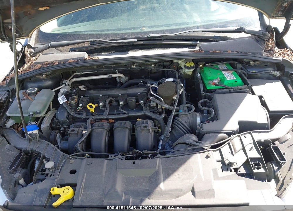 2015 FORD FOCUS SE VIN: 1FADP3K28FL307328