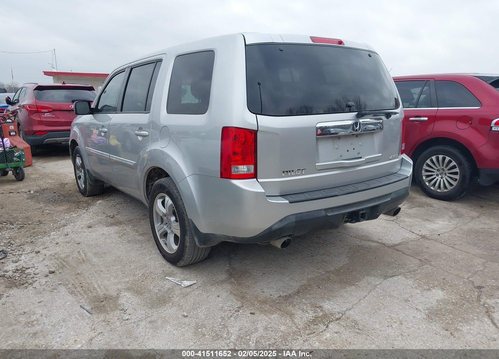 2015 HONDA PILOT VIN: 5FNYF4H43FB048490