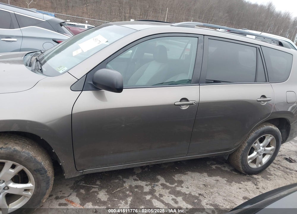 2011 TOYOTA RAV4 VIN: 2T3BF4DV4BW107412