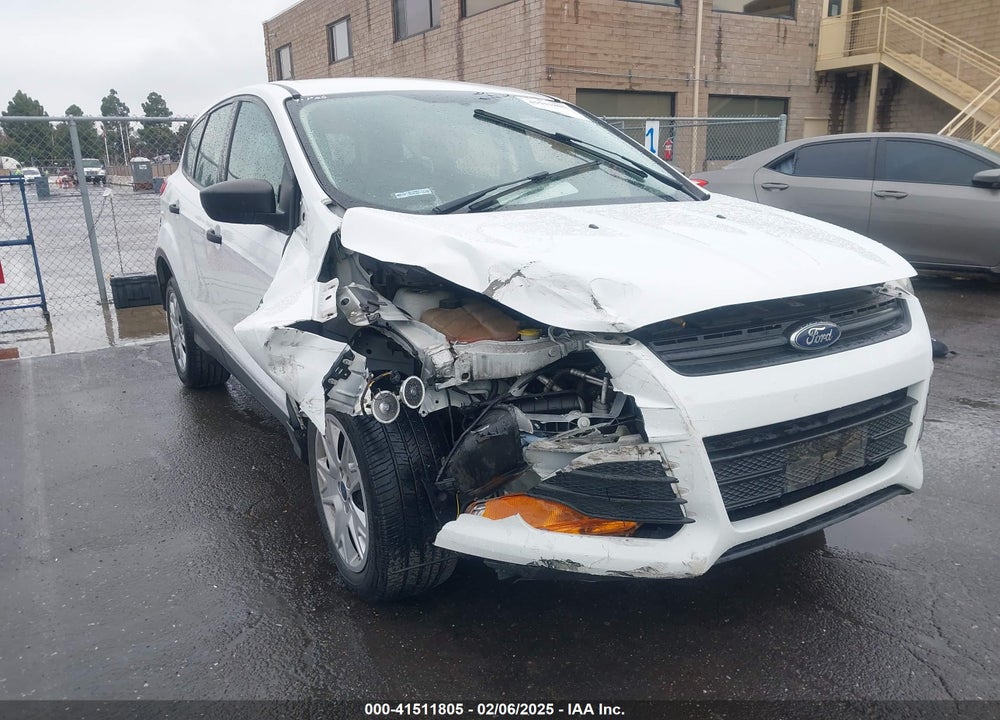 2013 FORD ESCAPE S VIN: 1FMCU0F70DUB84985