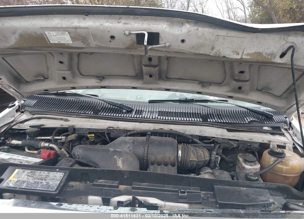 2009 FORD E-350 SUPER DUTY XL/XLT VIN: 1FBNE31L49DA56633