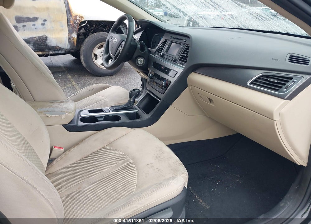 2015 HYUNDAI SONATA VIN: 5NPE34AF6FH096493