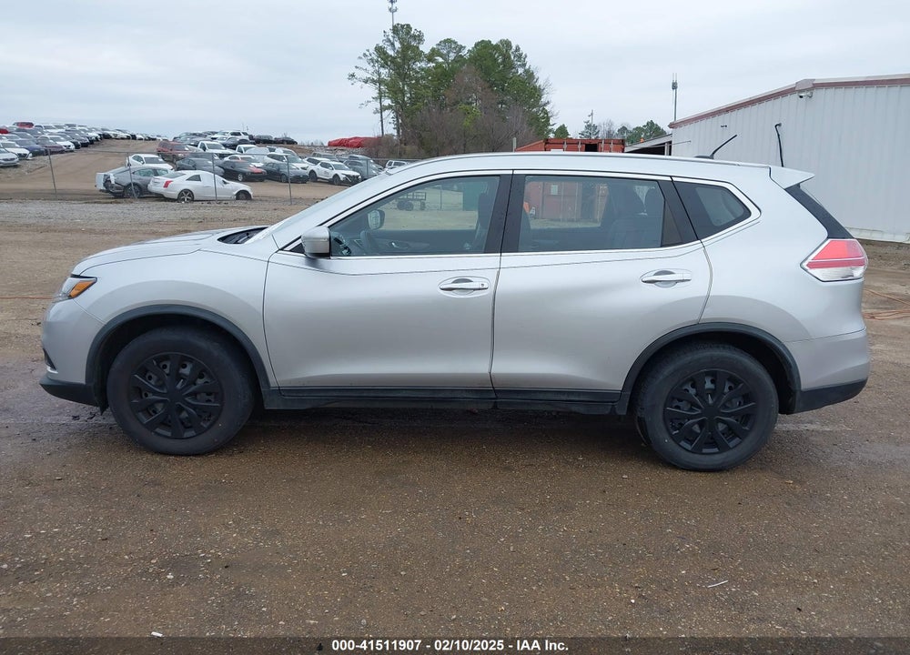 2015 NISSAN ROGUE S VIN: KNMAT2MV3FP534493