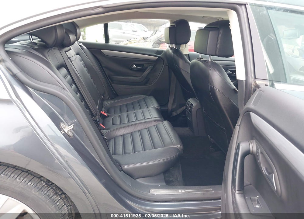 2014 VOLKSWAGEN CC VIN: WVWBN7AN5EE529970