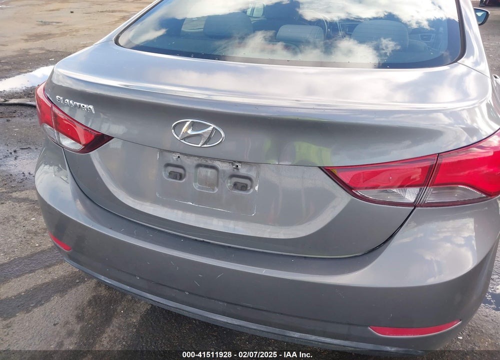 2014 HYUNDAI ELANTRA SE VIN: 5NPDH4AE1EH488056