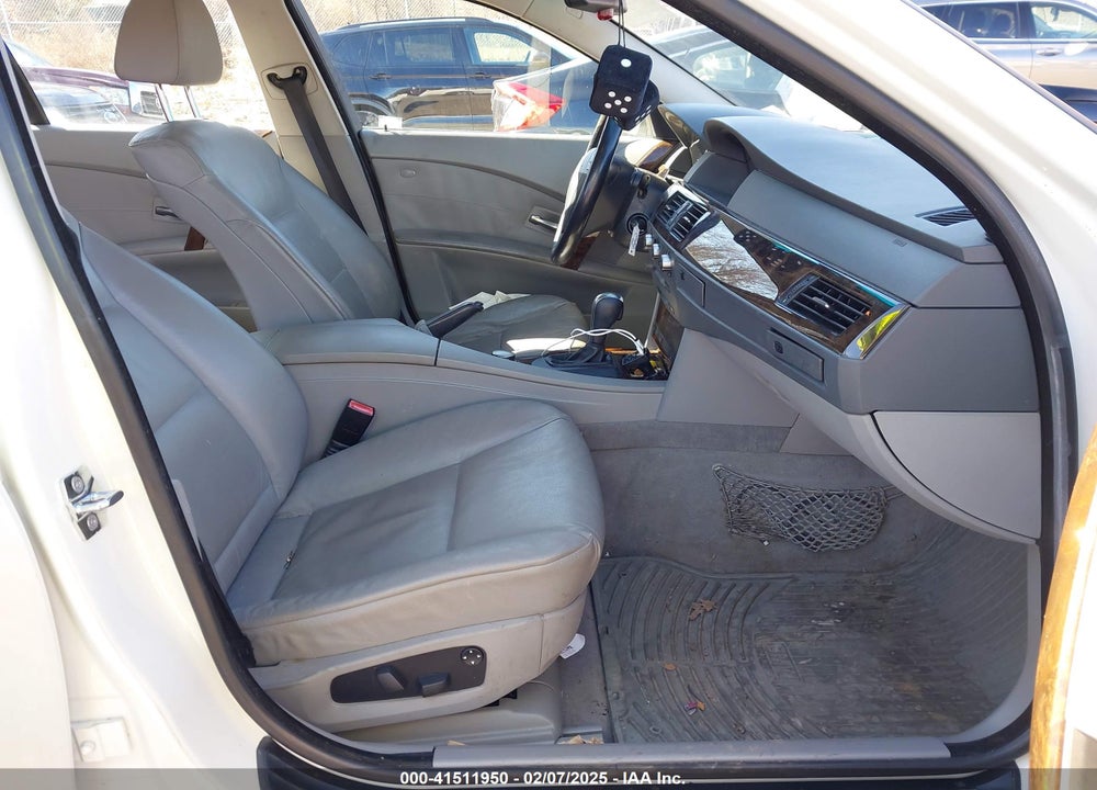 2006 BMW 530XI VIN: WBANF73536CG66474