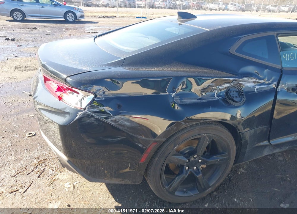 2018 CHEVROLET CAMARO VIN: 1G1FB1RX3J0191689