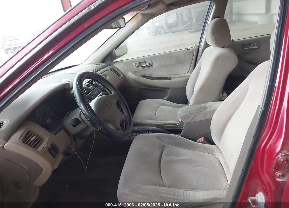 2002 HONDA ACCORD 2.3 SE VIN: 1HGCG567X2A038943