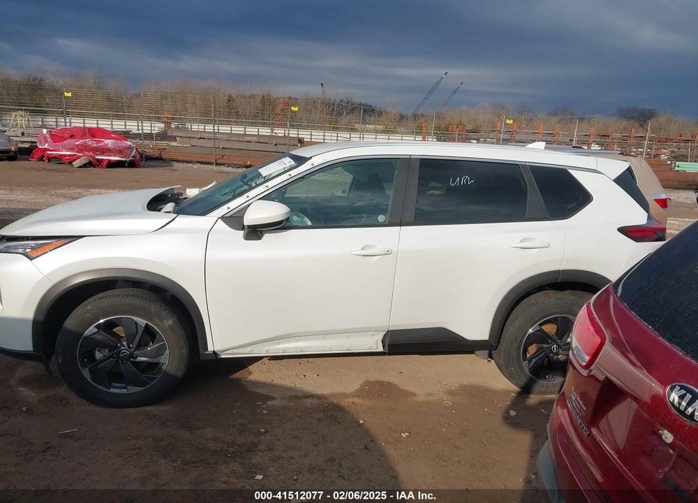 2024 NISSAN ROGUE VIN: 5N1BT3BB0RC690744