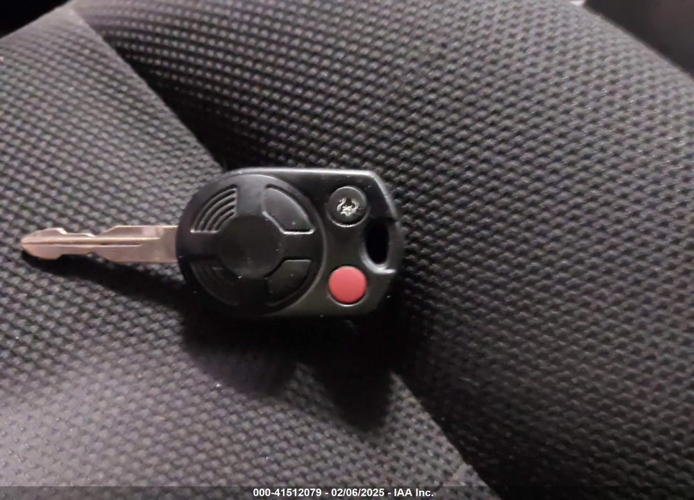 2010 FORD ESCAPE VIN: 1FMCU9DG5AKB78310