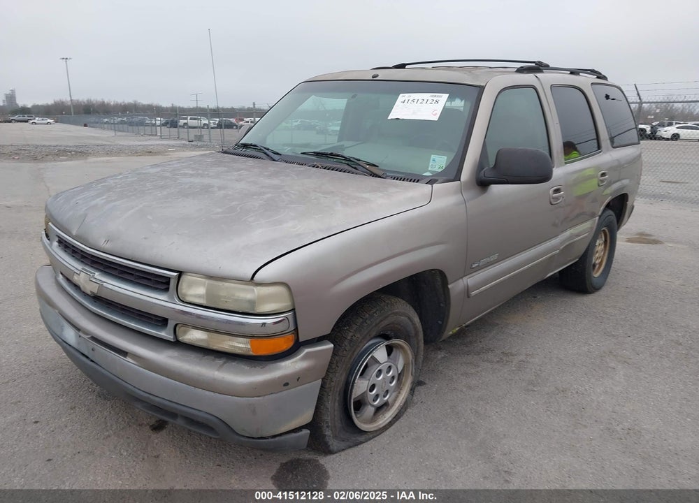 2001 CHEVROLET TAHOE VIN: 1GNEC13T11R208644