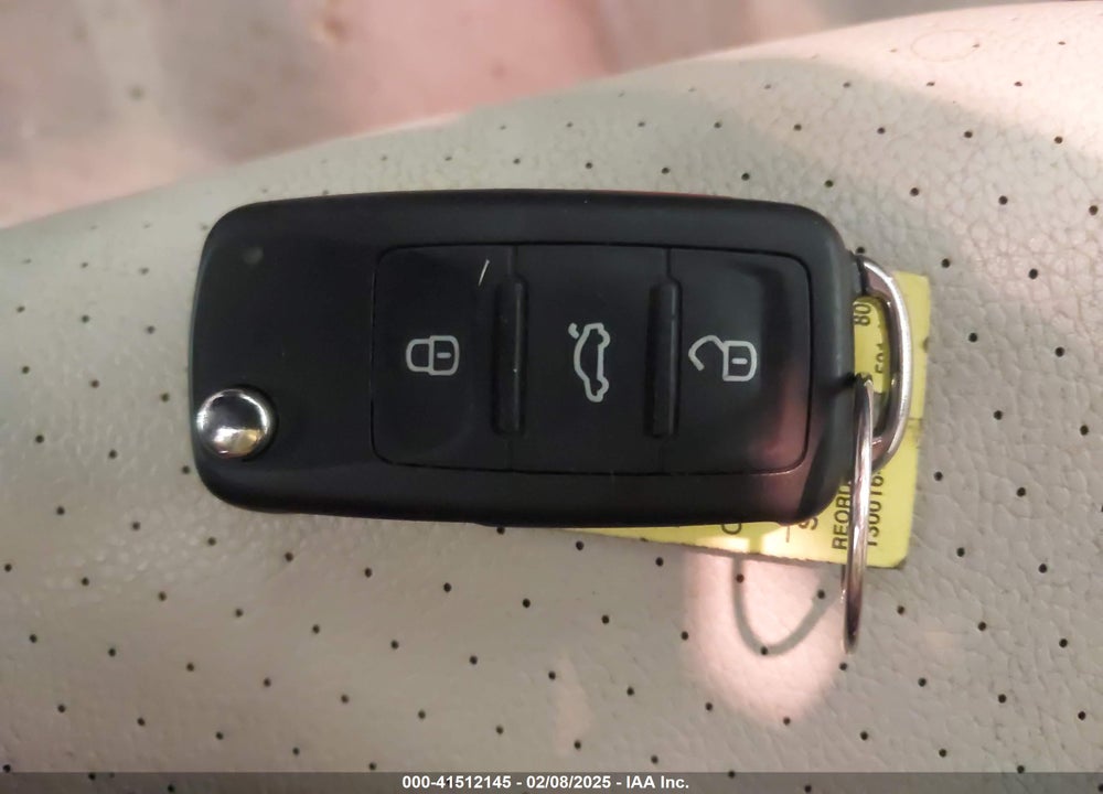 2016 VOLKSWAGEN JETTA VIN: 3VWD67AJXGM347968