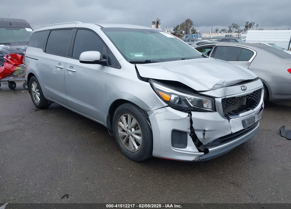 2018 KIA SEDONA LX VIN: KNDMB5C13J6367874