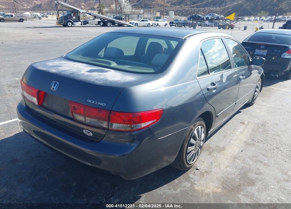 2003 HONDA ACCORD 2.4 LX VIN: JHMCM56333C053812
