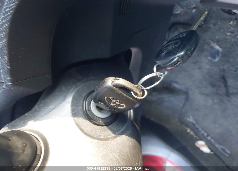 2012 TOYOTA PRIUS C TWO VIN: JTDKDTB32C1012915