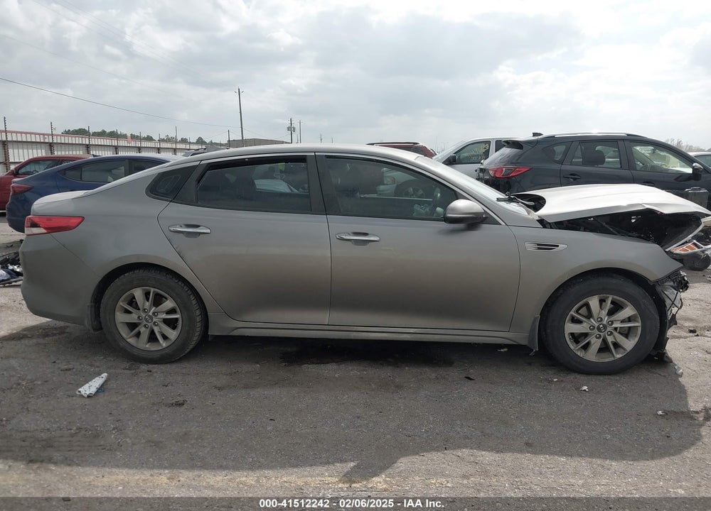 2016 KIA OPTIMA VIN: 5XXGT4L37GG024047