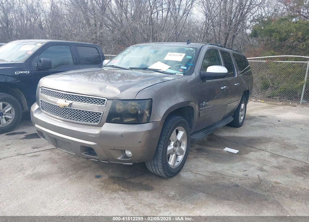 2011 CHEVROLET SUBURBAN 1500 LT1 VIN: 1GNSCJE05BR280261