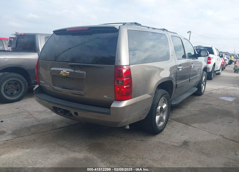 2011 CHEVROLET SUBURBAN 1500 LT1 VIN: 1GNSCJE05BR280261