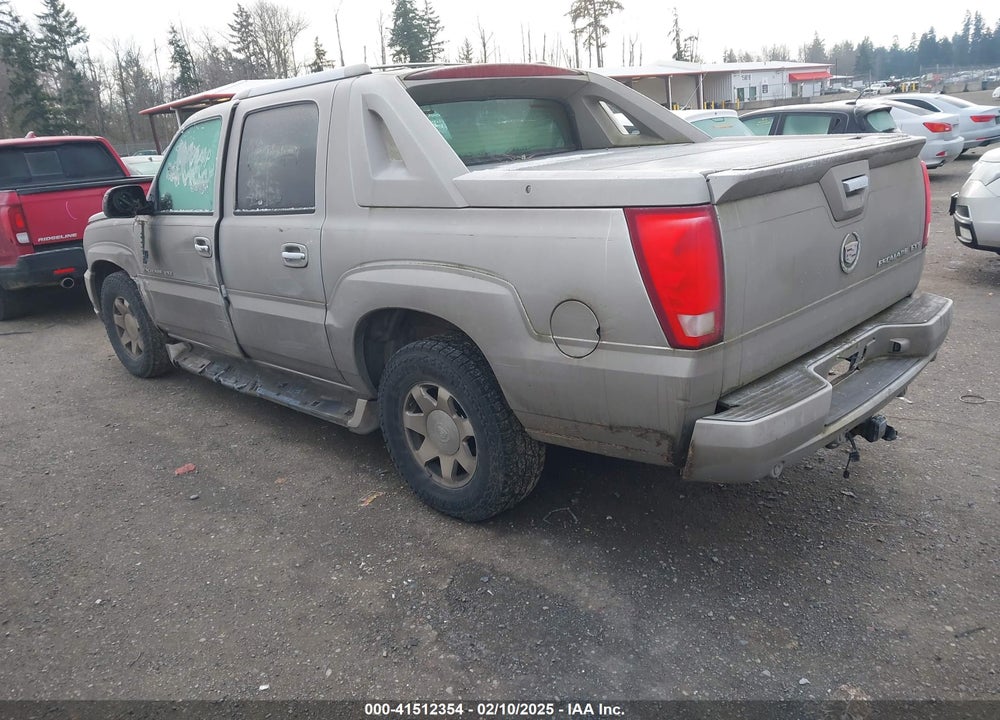 2002 CADILLAC ESCALADE EXT STANDARD VIN: 3GYEK63N62G209357