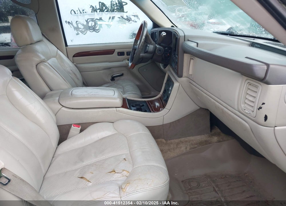 2002 CADILLAC ESCALADE EXT STANDARD VIN: 3GYEK63N62G209357