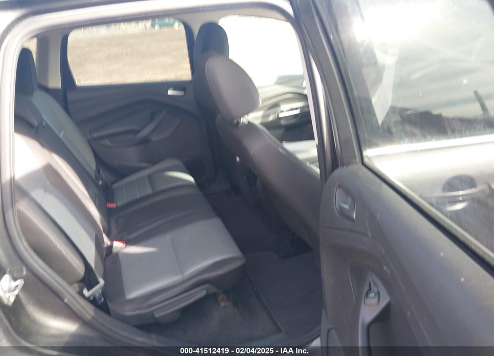 2017 FORD ESCAPE SE VIN: 1FMCU9GD8HUA90092