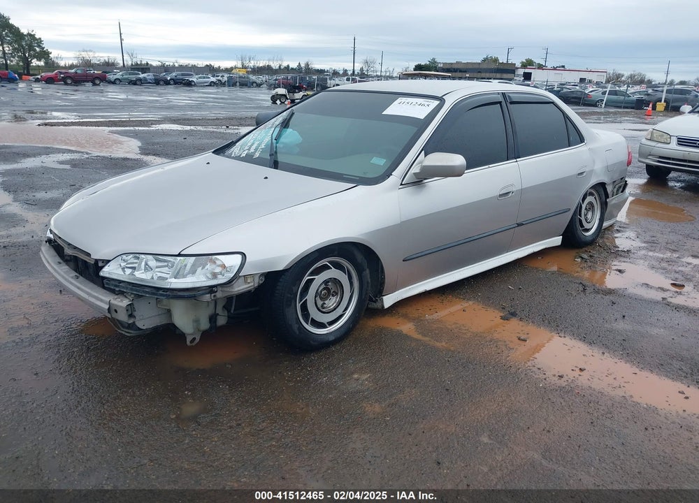 1998 HONDA ACCORD LX VIN: 1HGCG5642WA125084