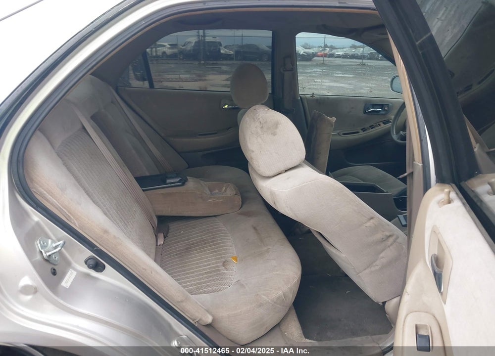 1998 HONDA ACCORD LX VIN: 1HGCG5642WA125084