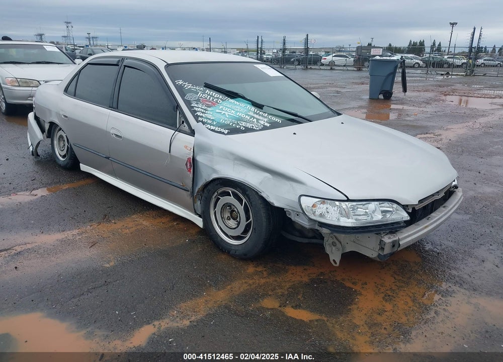 1998 HONDA ACCORD LX VIN: 1HGCG5642WA125084
