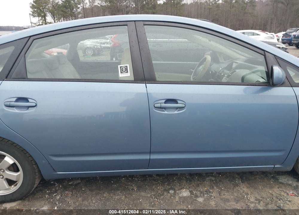 2005 TOYOTA PRIUS VIN: JTDKB20U457040789