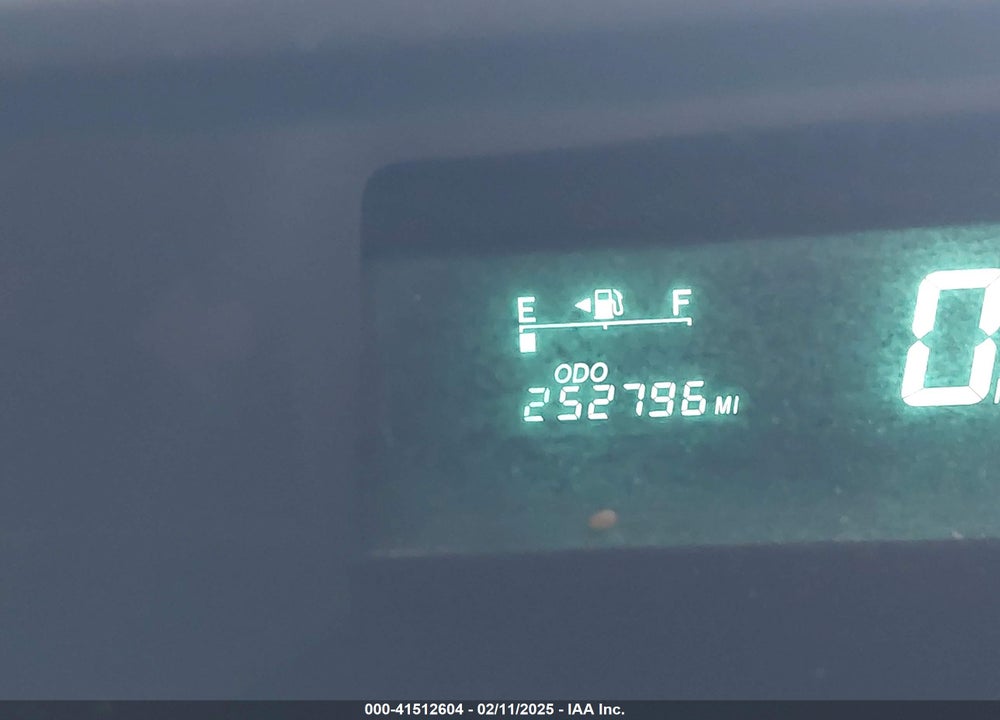 2005 TOYOTA PRIUS VIN: JTDKB20U457040789