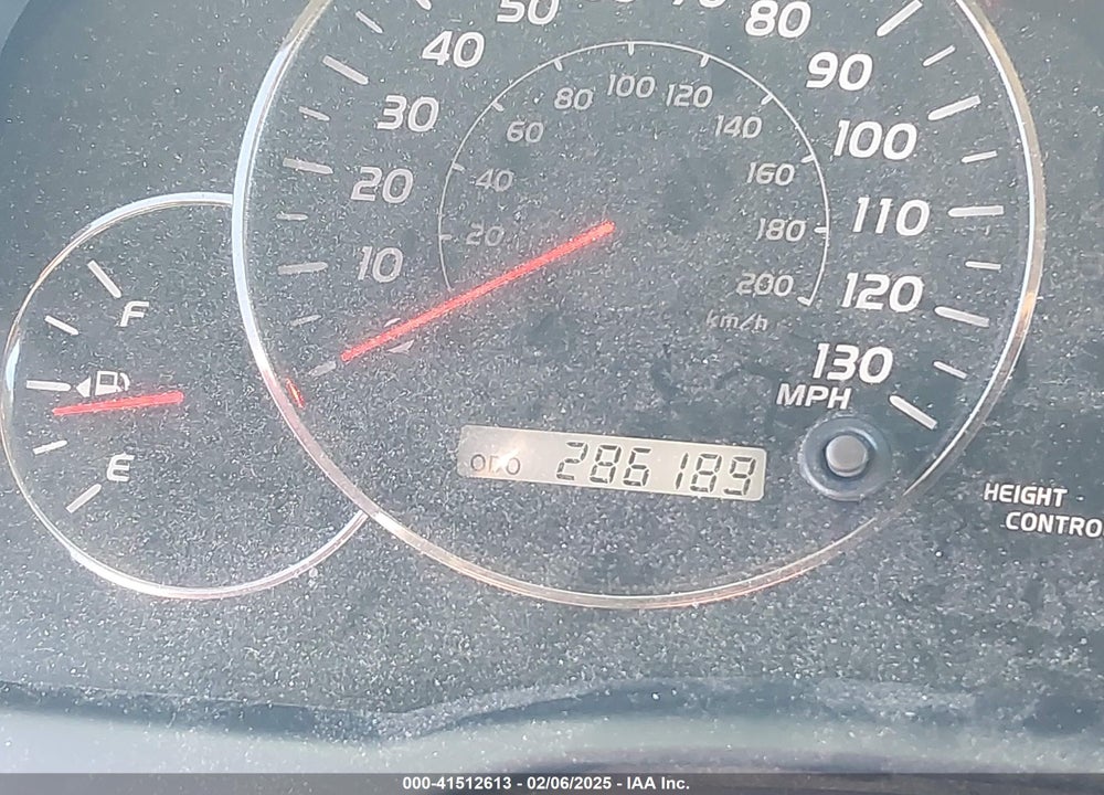 2005 LEXUS GX 470 VIN: JTJBT20X050086357