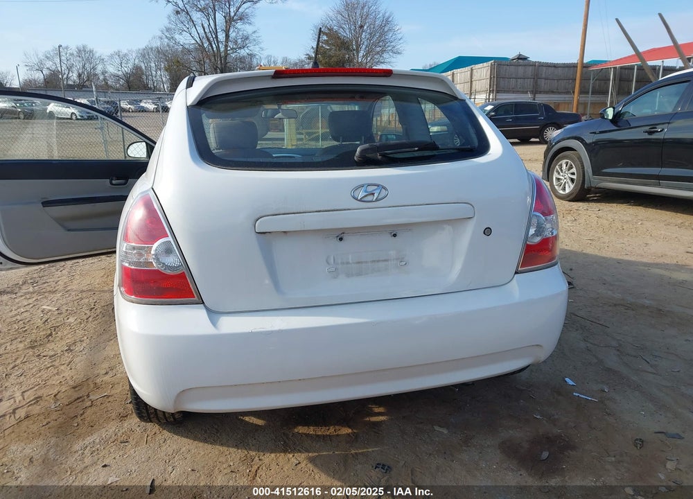 2008 HYUNDAI ACCENT SE VIN: KMHCN36C38U065748