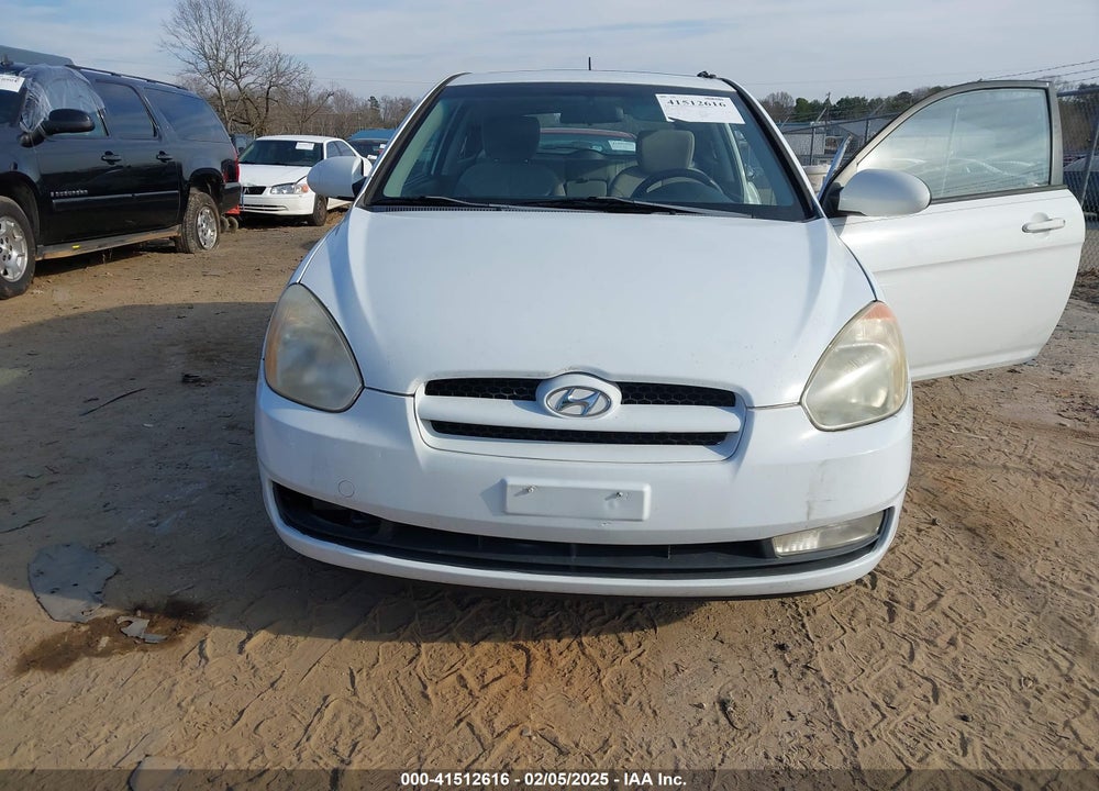 2008 HYUNDAI ACCENT SE VIN: KMHCN36C38U065748