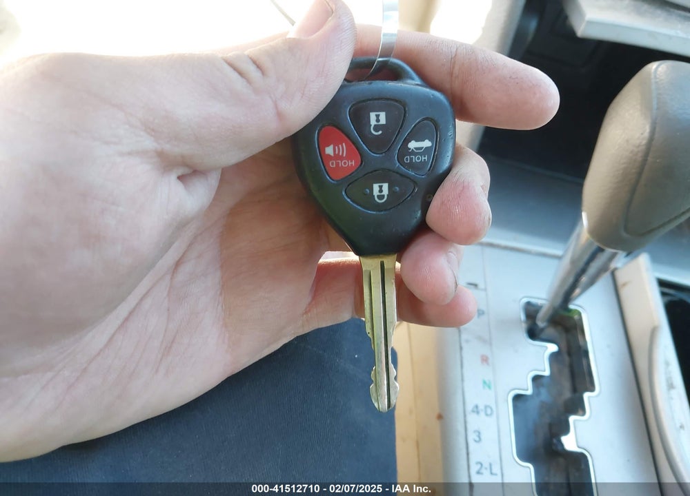 2008 TOYOTA CAMRY VIN: 4T1BE46KX8U789378